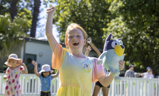 Bluey stage show and crowd